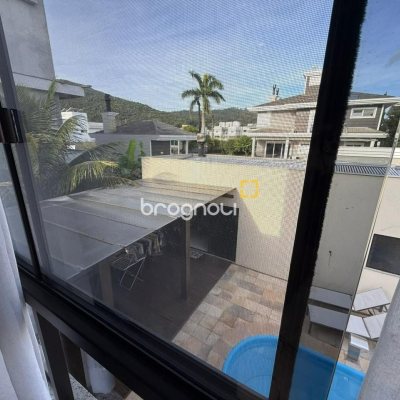 Casa com 291m², 5 quartos (sendo 4 suítes), 2 garagens, no bairro Cachoeira do Bom Jesus em Florianópolis