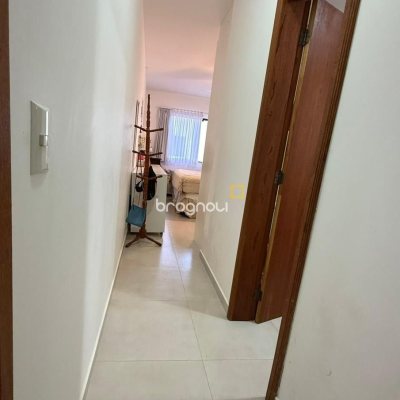 Casa com 291m², 5 quartos (sendo 4 suítes), 2 garagens, no bairro Cachoeira do Bom Jesus em Florianópolis