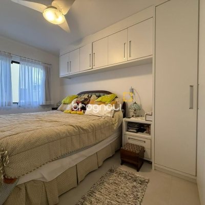 Casa com 291m², 5 quartos (sendo 4 suítes), 2 garagens, no bairro Cachoeira do Bom Jesus em Florianópolis