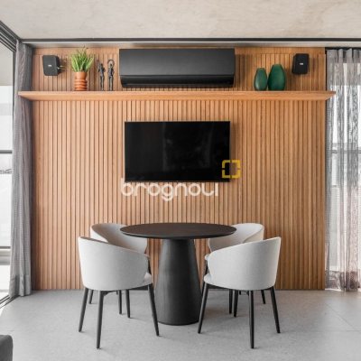 Apartamento com 80m², 2 quartos (sendo 1 suíte), 1 garagem, no bairro Centro em Florianópolis