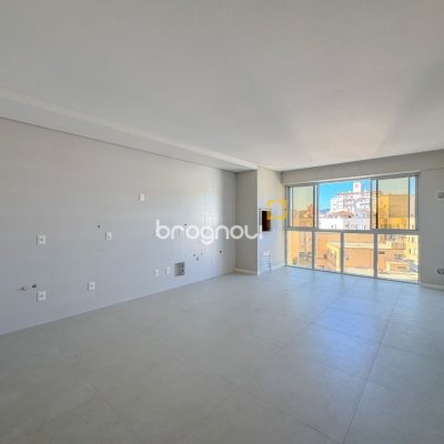 Apartamento com 68m², 2 quartos (sendo 1 suíte), 1 garagem, no bairro Trindade em Florianópolis