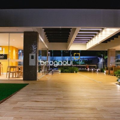 Apartamento com 75m², 2 quartos (sendo 1 suíte), 2 garagens, no bairro Itacorubi em Florianópolis