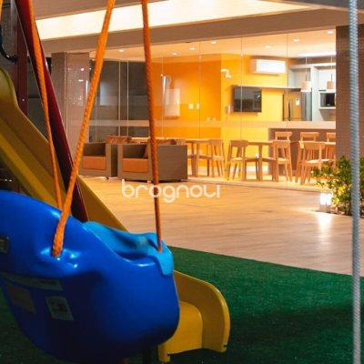 Apartamento com 75m², 2 quartos (sendo 1 suíte), 2 garagens, no bairro Itacorubi em Florianópolis