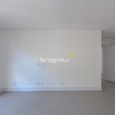 Apartamento com 166m², 3 quartos (sendo 3 suítes), 3 garagens, no bairro João Paulo em Florianópolis