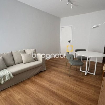 Apartamento com 71m², 2 quartos, 1 garagem, no bairro Córrego Grande em Florianópolis