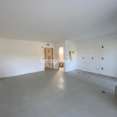 Apartamento com 59m², 1 quarto, 1 garagem, no bairro Campeche em Florianópolis