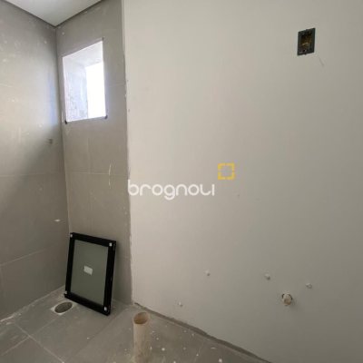 Apartamento com 59m², 1 quarto, 1 garagem, no bairro Campeche em Florianópolis