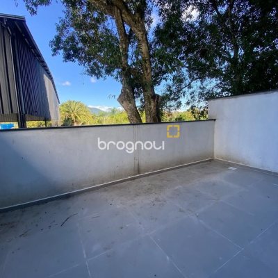 Apartamento com 59m², 1 quarto, 1 garagem, no bairro Campeche em Florianópolis