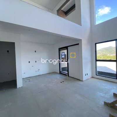 Apartamento com 60m², 1 quarto (sendo 1 suíte), 1 garagem, no bairro Campeche em Florianópolis