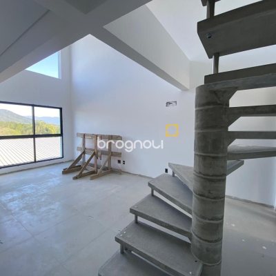 Apartamento com 60m², 1 quarto (sendo 1 suíte), 1 garagem, no bairro Campeche em Florianópolis