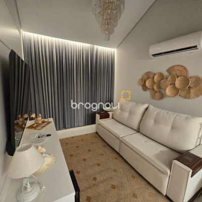 Apartamento com 70m², 2 quartos, 1 garagem, no bairro Daniela em Florianópolis