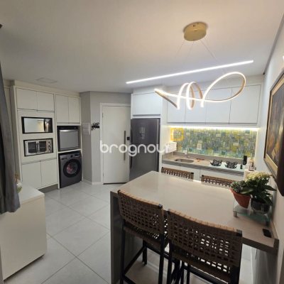 Apartamento com 70m², 2 quartos, 1 garagem, no bairro Daniela em Florianópolis