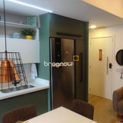 Apartamento com 39m², 1 quarto, 1 garagem, no bairro Centro em Florianópolis