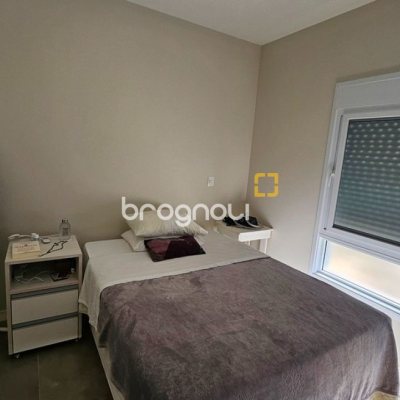 Casa de Condomínio com 158m², 3 quartos (sendo 1 suíte), 2 garagens, no bairro Vargem Grande em Florianópolis