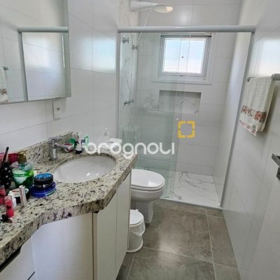 Casa de Condomínio com 158m², 3 quartos (sendo 1 suíte), 2 garagens, no bairro Vargem Grande em Florianópolis