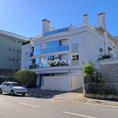 Apartamento com 123m², 3 quartos (sendo 1 suíte), 2 garagens, no bairro Canasvieiras em Florianópolis