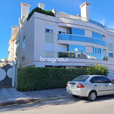 Apartamento com 123m², 3 quartos (sendo 1 suíte), 2 garagens, no bairro Canasvieiras em Florianópolis