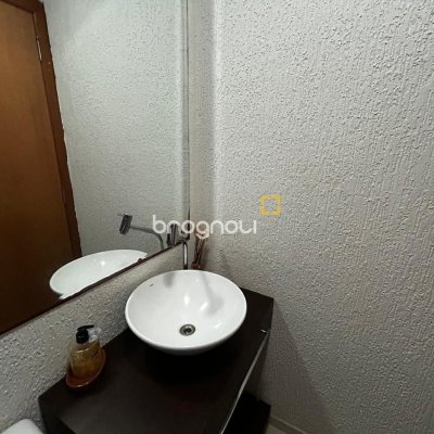 Apartamento com 123m², 3 quartos (sendo 1 suíte), 2 garagens, no bairro Canasvieiras em Florianópolis