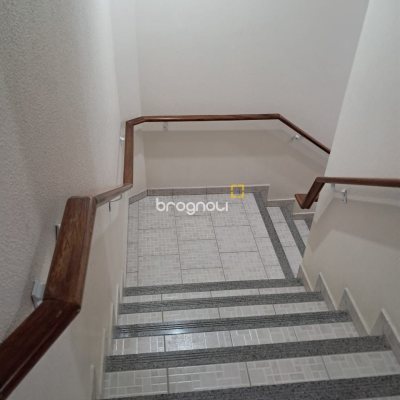 Apartamento com 123m², 3 quartos (sendo 1 suíte), 2 garagens, no bairro Canasvieiras em Florianópolis