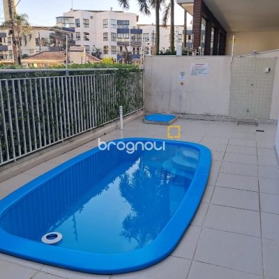 Apartamento com 123m², 3 quartos (sendo 1 suíte), 2 garagens, no bairro Canasvieiras em Florianópolis