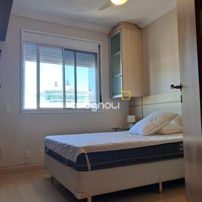 Apartamento com 123m², 3 quartos (sendo 1 suíte), 2 garagens, no bairro Canasvieiras em Florianópolis
