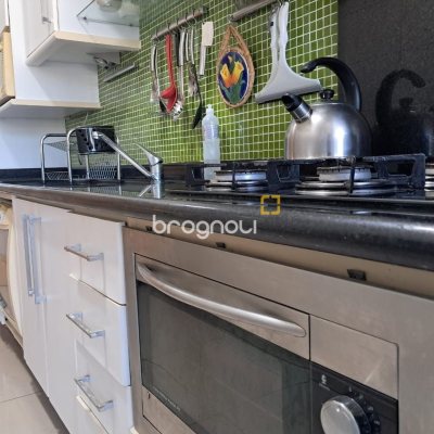 Apartamento com 123m², 3 quartos (sendo 1 suíte), 2 garagens, no bairro Canasvieiras em Florianópolis