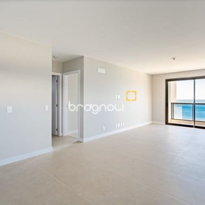 Cobertura com 148m², 2 quartos (sendo 1 suíte), 2 garagens, no bairro Ingleses em Florianópolis