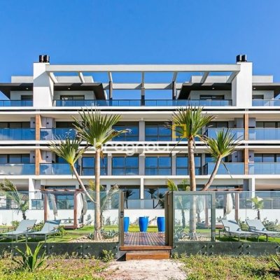 Cobertura com 148m², 2 quartos (sendo 1 suíte), 2 garagens, no bairro Ingleses em Florianópolis