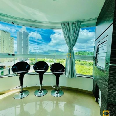 Apartamento com 127m², 3 quartos (sendo 3 suítes), 2 garagens, no bairro Barra Sul em Balneário Camboriú