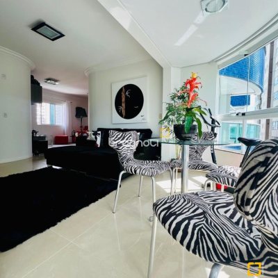Apartamento com 127m², 3 quartos (sendo 3 suítes), 2 garagens, no bairro Barra Sul em Balneário Camboriú