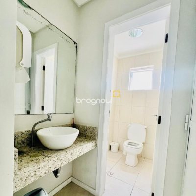 Apartamento com 127m², 3 quartos (sendo 3 suítes), 2 garagens, no bairro Barra Sul em Balneário Camboriú