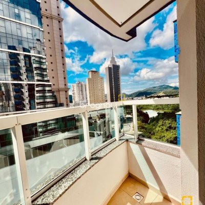 Apartamento com 127m², 3 quartos (sendo 3 suítes), 2 garagens, no bairro Barra Sul em Balneário Camboriú