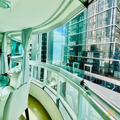 Apartamento com 127m², 3 quartos (sendo 3 suítes), 2 garagens, no bairro Barra Sul em Balneário Camboriú