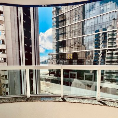 Apartamento com 127m², 3 quartos (sendo 3 suítes), 2 garagens, no bairro Barra Sul em Balneário Camboriú