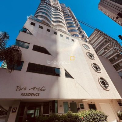 Apartamento com 127m², 3 quartos (sendo 3 suítes), 2 garagens, no bairro Barra Sul em Balneário Camboriú