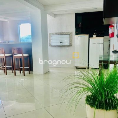 Apartamento com 127m², 3 quartos (sendo 3 suítes), 2 garagens, no bairro Barra Sul em Balneário Camboriú