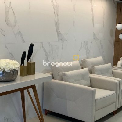 Cobertura com 129m², 3 quartos (sendo 3 suítes), 2 garagens, no bairro Estreito em Florianópolis