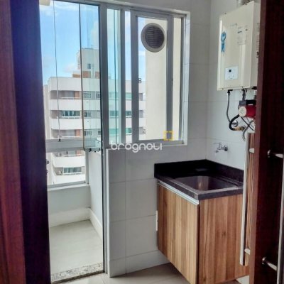 Cobertura com 129m², 3 quartos (sendo 3 suítes), 2 garagens, no bairro Estreito em Florianópolis