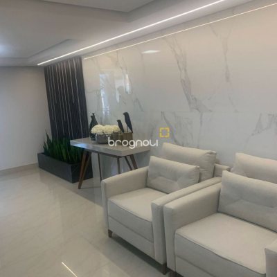 Cobertura com 129m², 3 quartos (sendo 3 suítes), 2 garagens, no bairro Estreito em Florianópolis