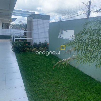 Cobertura com 129m², 3 quartos (sendo 3 suítes), 2 garagens, no bairro Estreito em Florianópolis