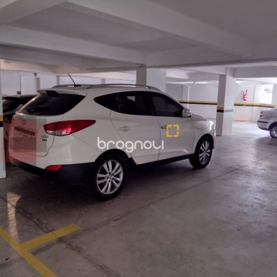 Cobertura com 129m², 3 quartos (sendo 3 suítes), 2 garagens, no bairro Estreito em Florianópolis