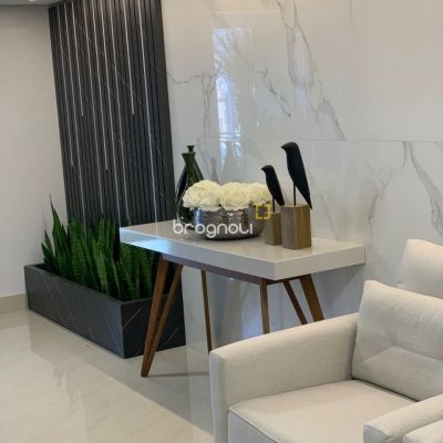 Cobertura com 129m², 3 quartos (sendo 3 suítes), 2 garagens, no bairro Estreito em Florianópolis