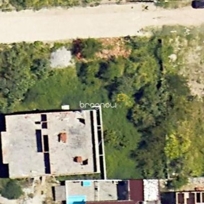 Terreno com 338m², no bairro Ribeirão da Ilha em Florianópolis