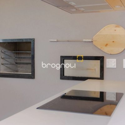 Apartamento com 165m², 3 quartos (sendo 3 suítes), 1 garagem, no bairro Cacupé em Florianópolis