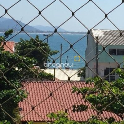 Casa com 218m², 5 quartos (sendo 1 suíte), 2 garagens, no bairro Pântano do Sul em Florianópolis