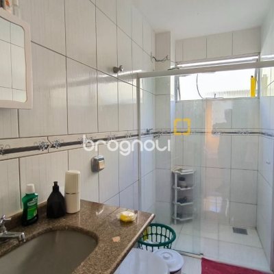 Apartamento com 78m², 3 quartos (sendo 1 suíte), 1 garagem, no bairro Estreito em Florianópolis