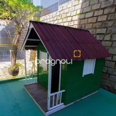 Apartamento com 78m², 3 quartos (sendo 1 suíte), 1 garagem, no bairro Estreito em Florianópolis