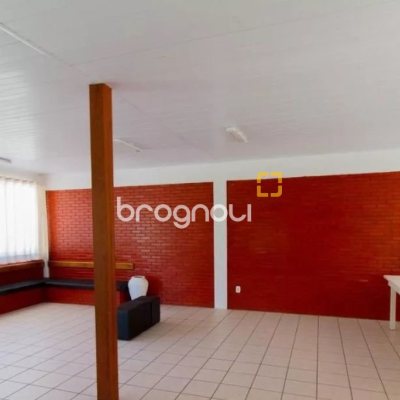 Apartamento com 78m², 3 quartos (sendo 1 suíte), 1 garagem, no bairro Estreito em Florianópolis
