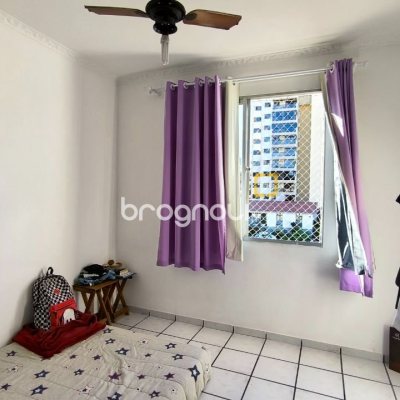 Apartamento com 78m², 3 quartos (sendo 1 suíte), 1 garagem, no bairro Estreito em Florianópolis