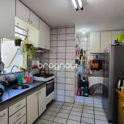 Apartamento com 78m², 3 quartos (sendo 1 suíte), 1 garagem, no bairro Estreito em Florianópolis